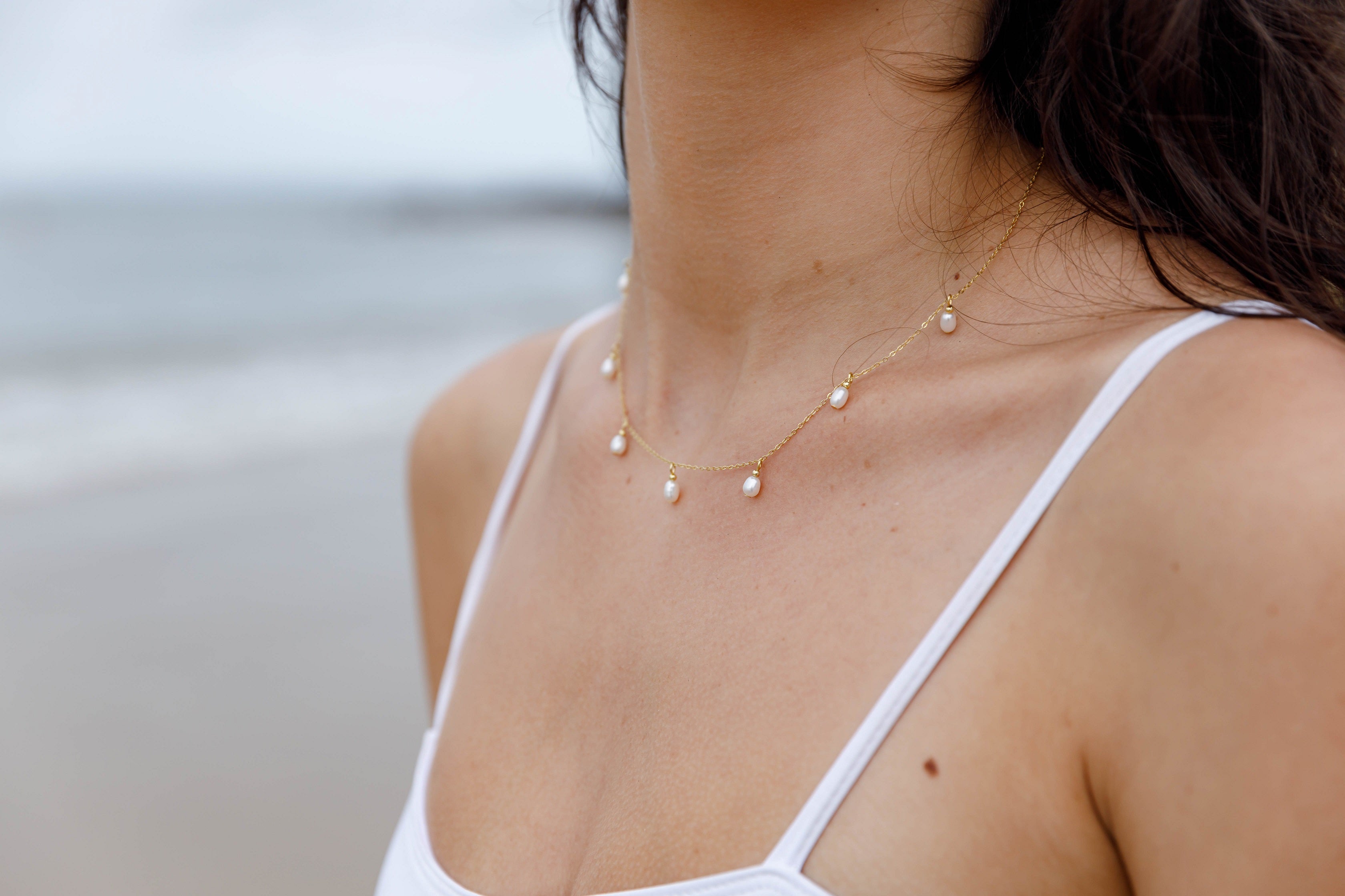 Dainty Pearl Drop Necklace